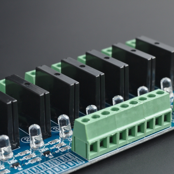 Módulo Rele de Estado Sólido 8 Canales 5V