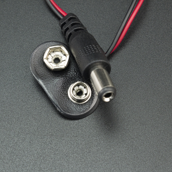 Adaptador para pila 9v con conector DC Genérico - 3