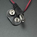 Adaptador para pila 9v con conector DC Genérico - 3