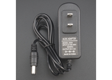 ADAPTADOR DE VOLTAJE 5V 2A CONECTOR JACK 5.5X2.5 MM Genérico - 1